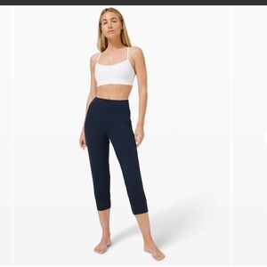 Lululemon Align High-Rise Cropped Jogger in True Navy size 8